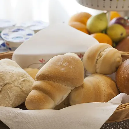 Anninnia Alojamento de Acomodação e Pequeno-almoço 2*
