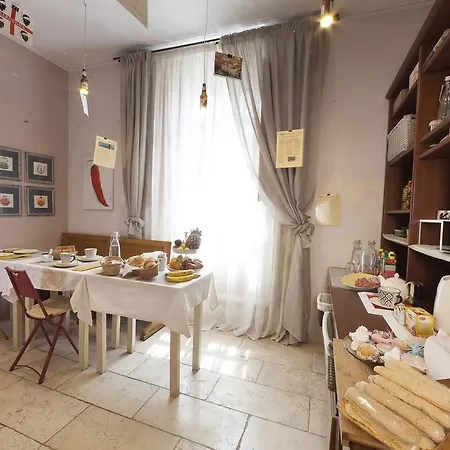 לינה וארוחת בוקר Anninnia קוורטוצ'ו